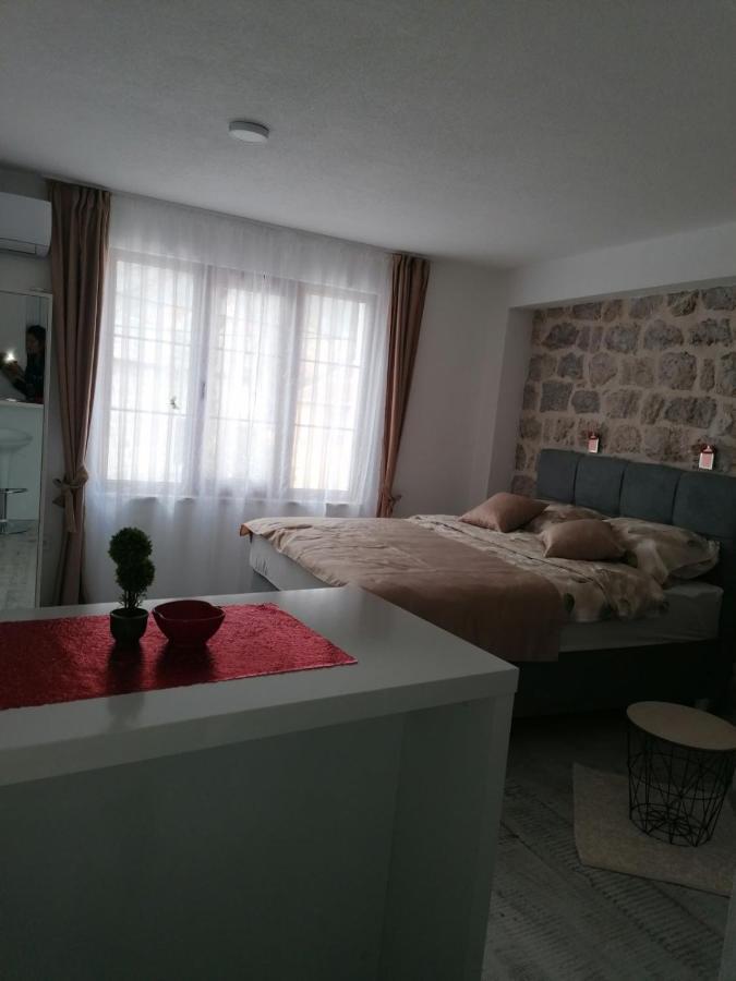 Vila Mira Trebinje Exterior foto
