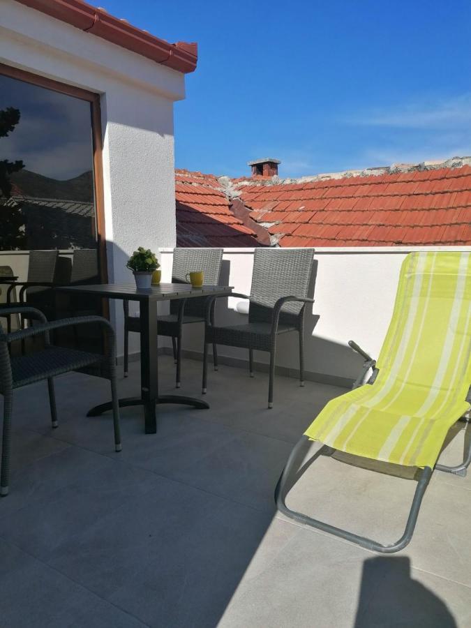 Vila Mira Trebinje Exterior foto